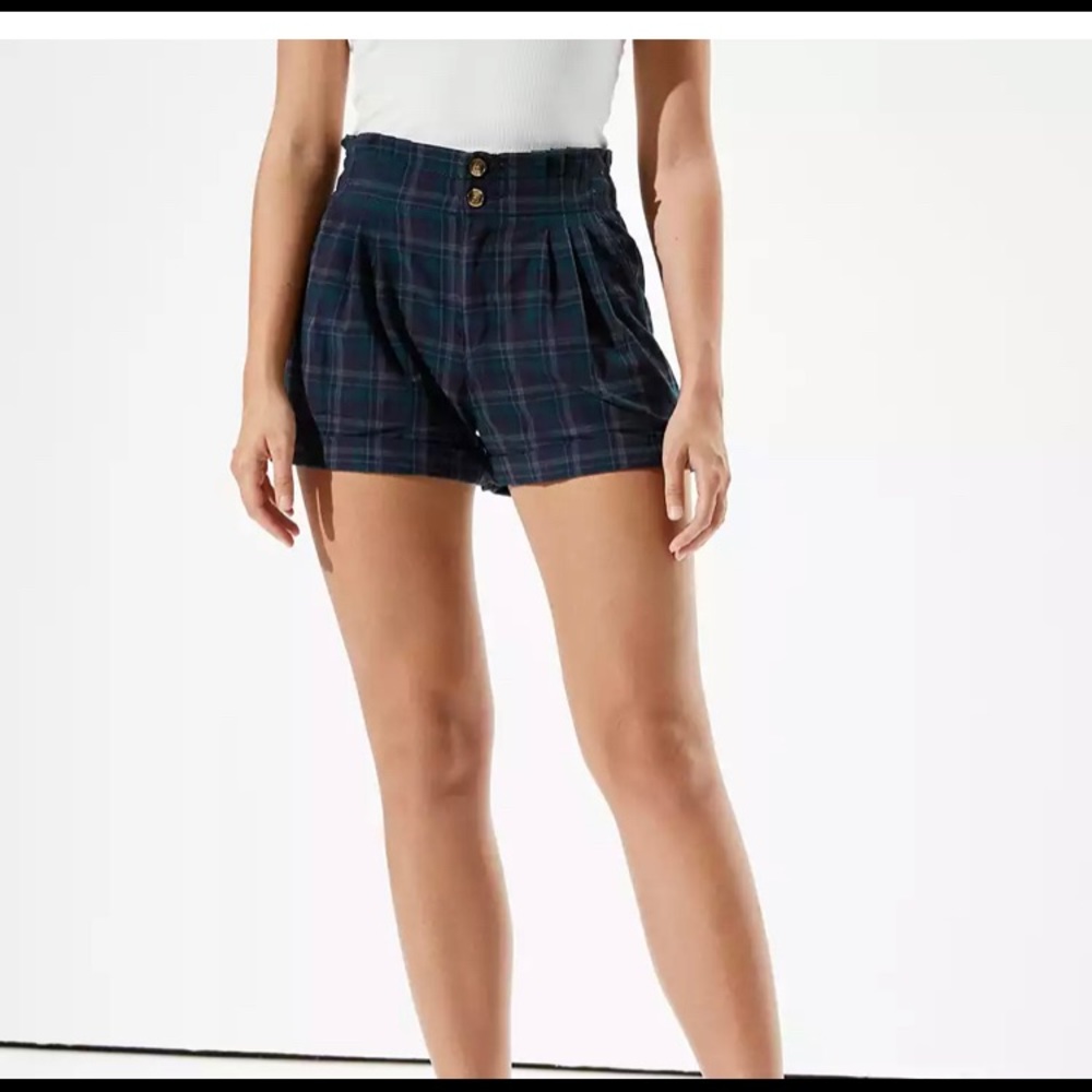 American eagle plaid shorts